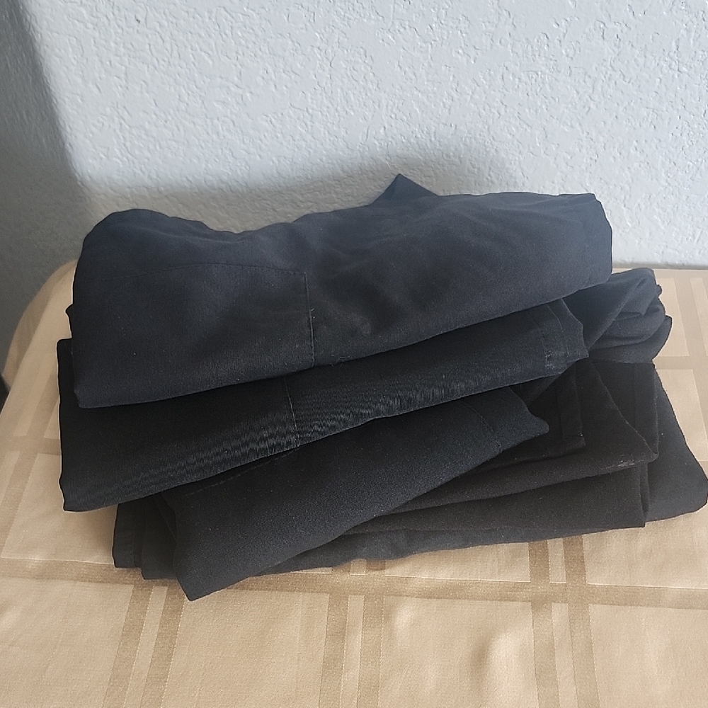 Bundle Of 6 Classic Black Bib Aprons With Front Pockets - Picture 2 of 3